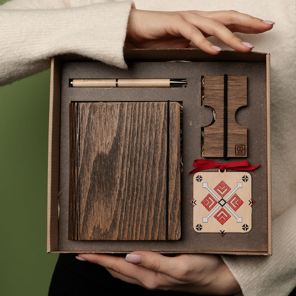 WOODEN DIARY PACKAGES SET