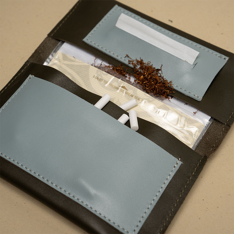 LEATHER TOBACCO HOLDER – TOBACCO KHAKI