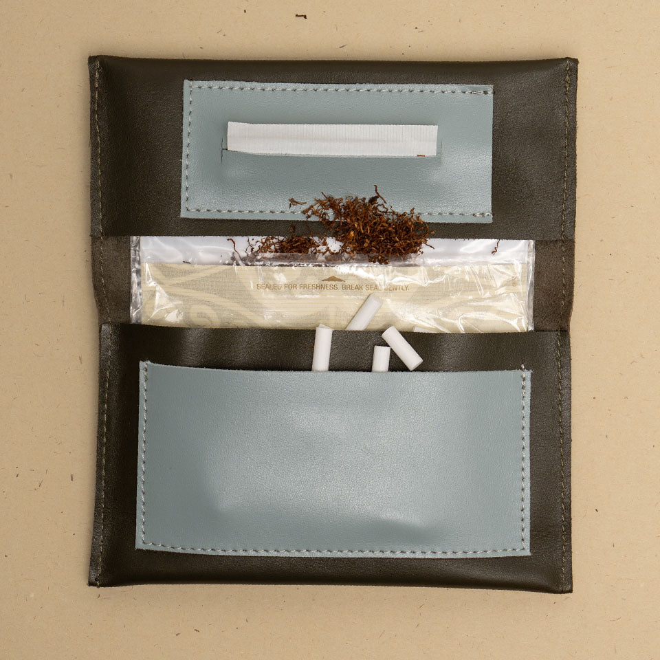 LEATHER TOBACCO HOLDER – TOBACCO KHAKI