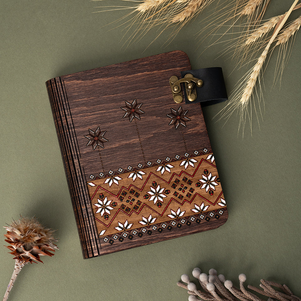 Traditional pattern photo album