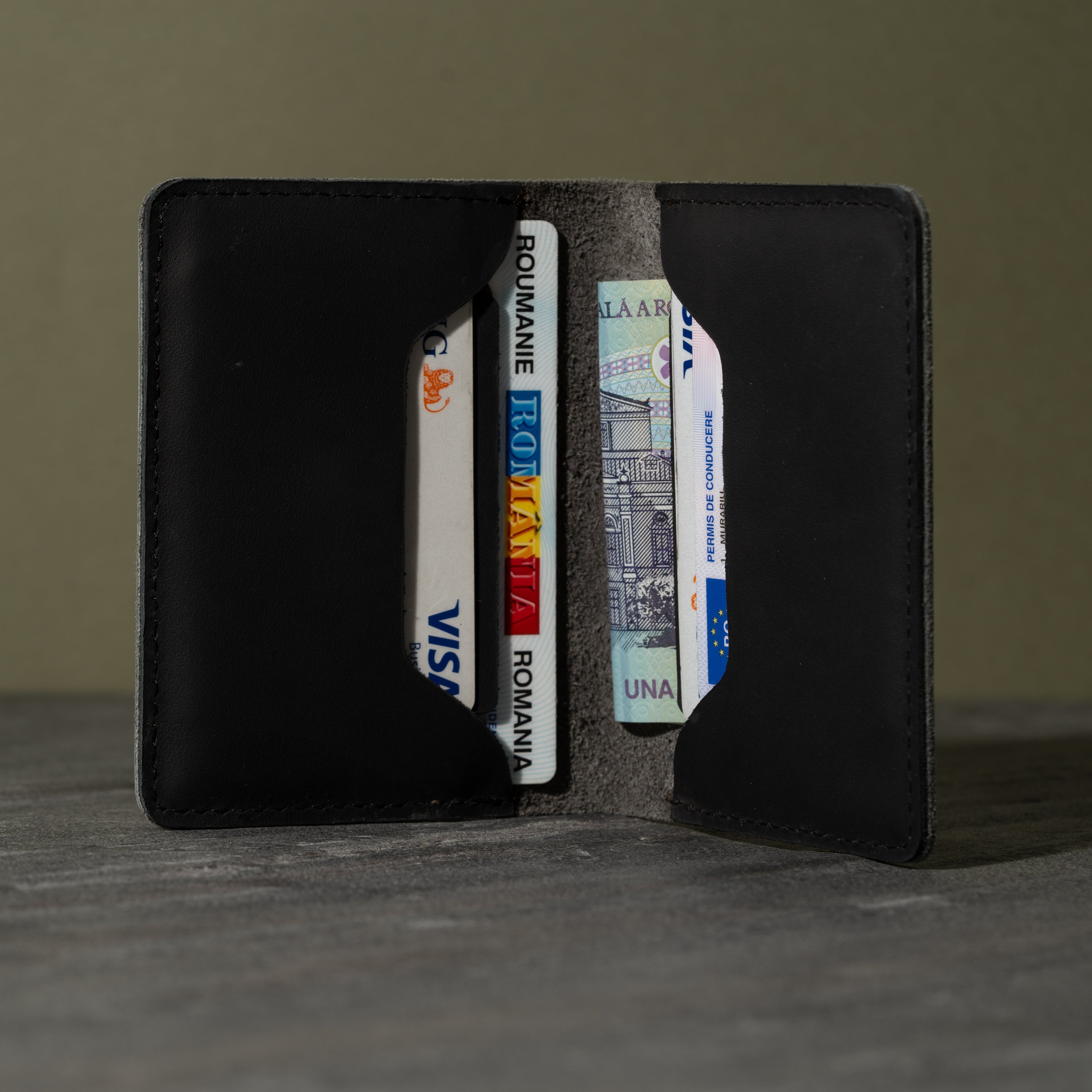 PEOPLE PRINT LEATHER WALLET