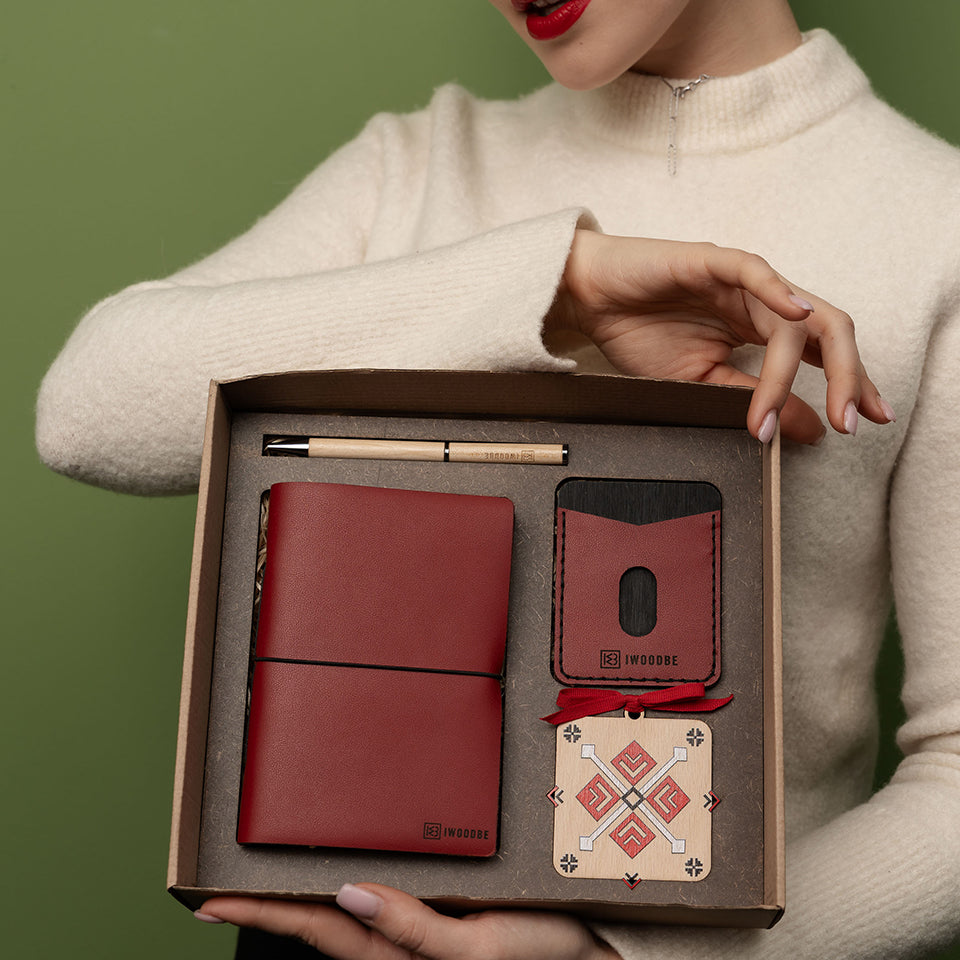 RED LEATHER PACKAGES