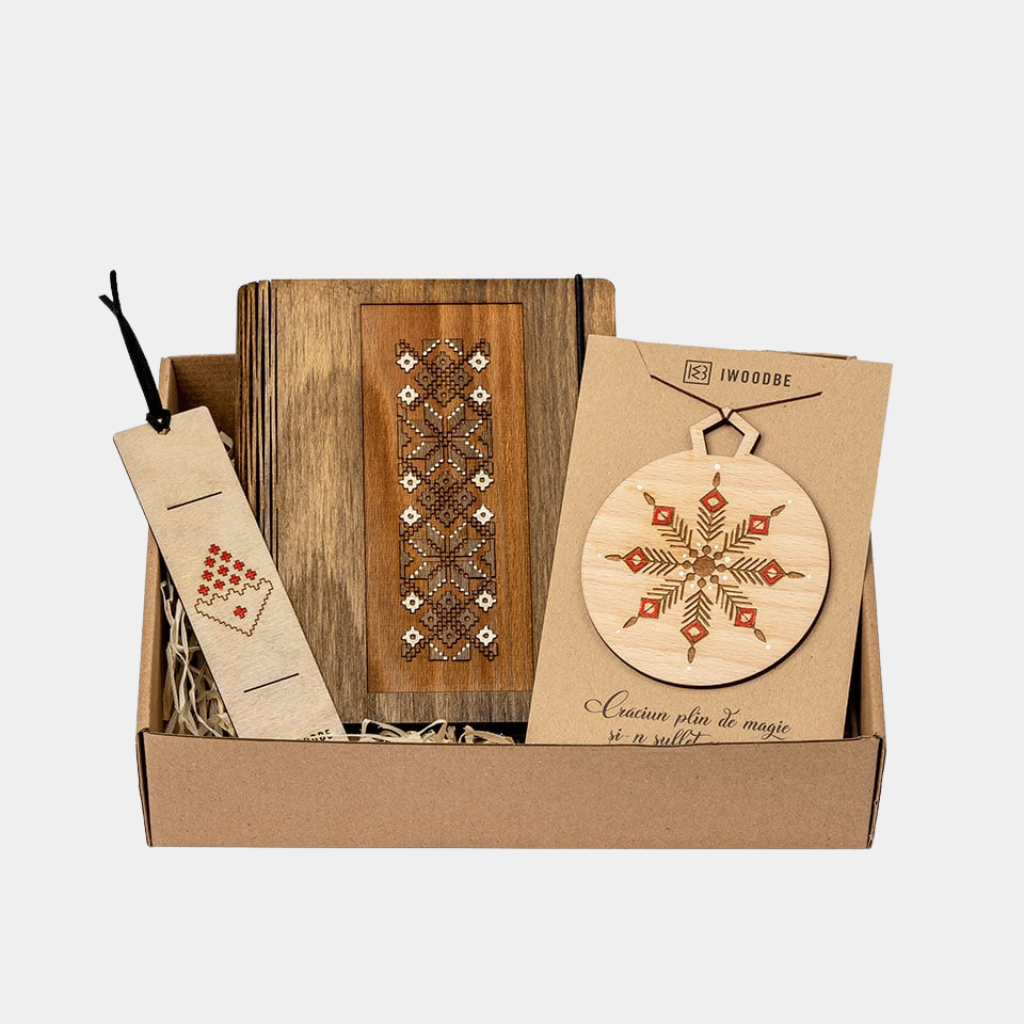 TRADITIONAL GIFT PACKAGE
